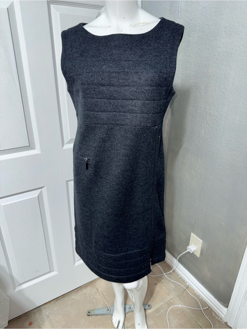 Tory Burch Reign Charcoal Gray Sleeveless Sheath Dress